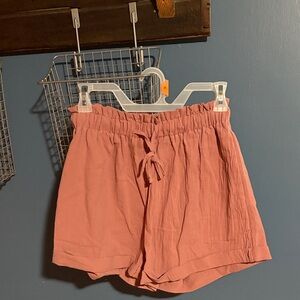 Pink short